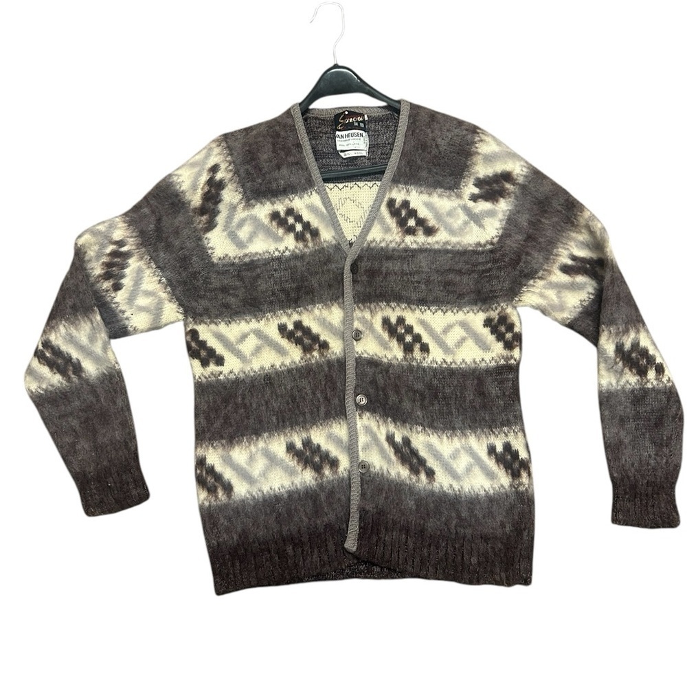 Van Huesen men’s L vintage wool carton absolute great cond. very Kirk Cobain